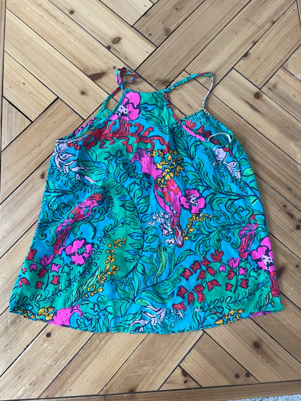 Lilly Pulitzer Shake your Tailfeathers Tropical Floral Bird Silk Top Tank S . - Picture 4 of 5